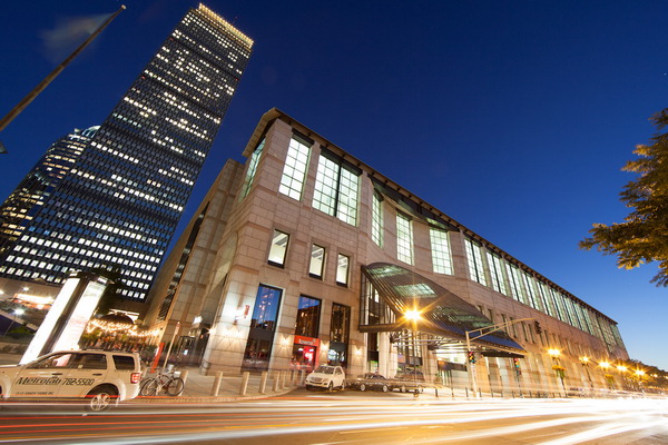 John B. Hynes Veterans Memorial Convention Center