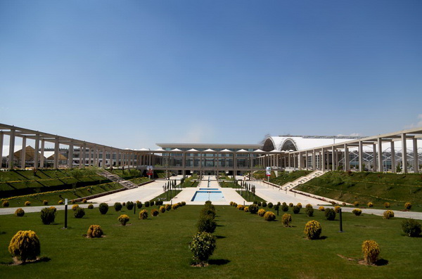 Exhibiran International Shahr-e Aftab Fairground Complex