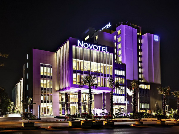 Novotel Yangon Max