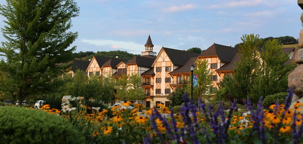 Mountain Grand Lodge - Boyne Mountain